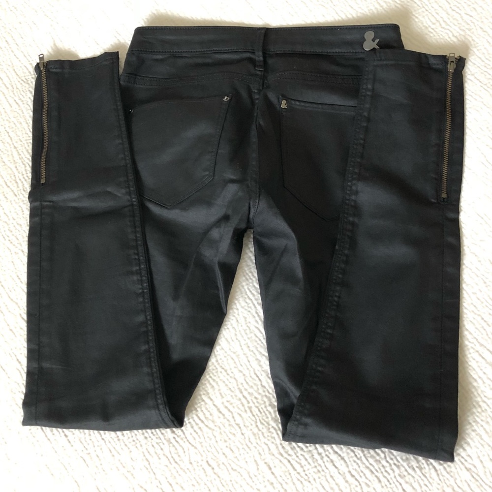 Skinny Low Waist Ankle Jeans - Size 26